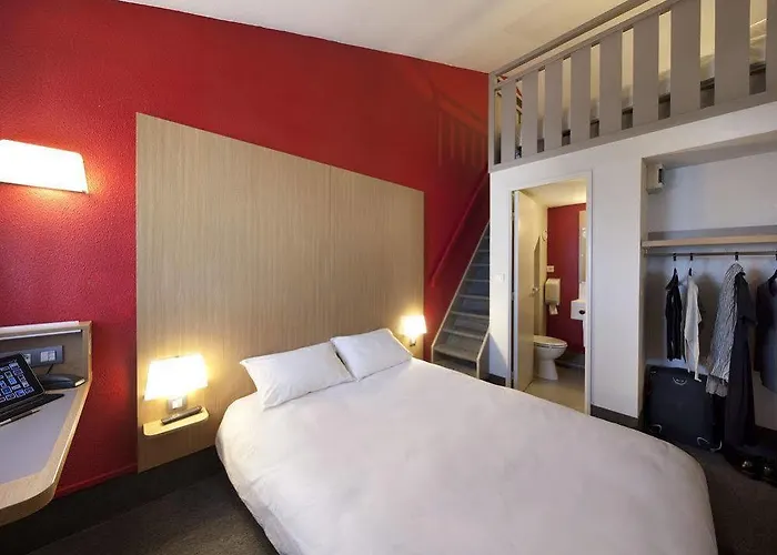 Hotel Grenoble Universite 2*