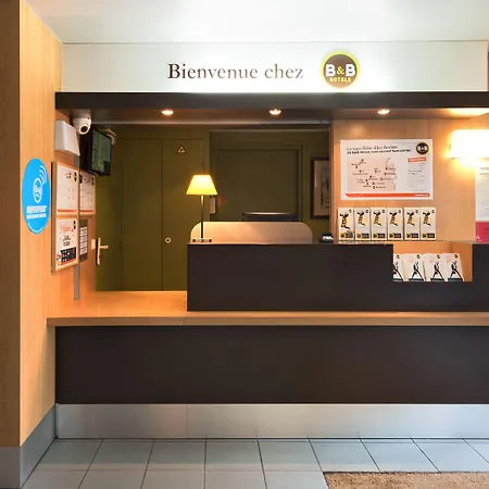 Grenoble Hotel 2*